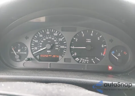 1997 BMW 318Ic z USA, uszkodzony, nr VIN WBABH8321VEY11830